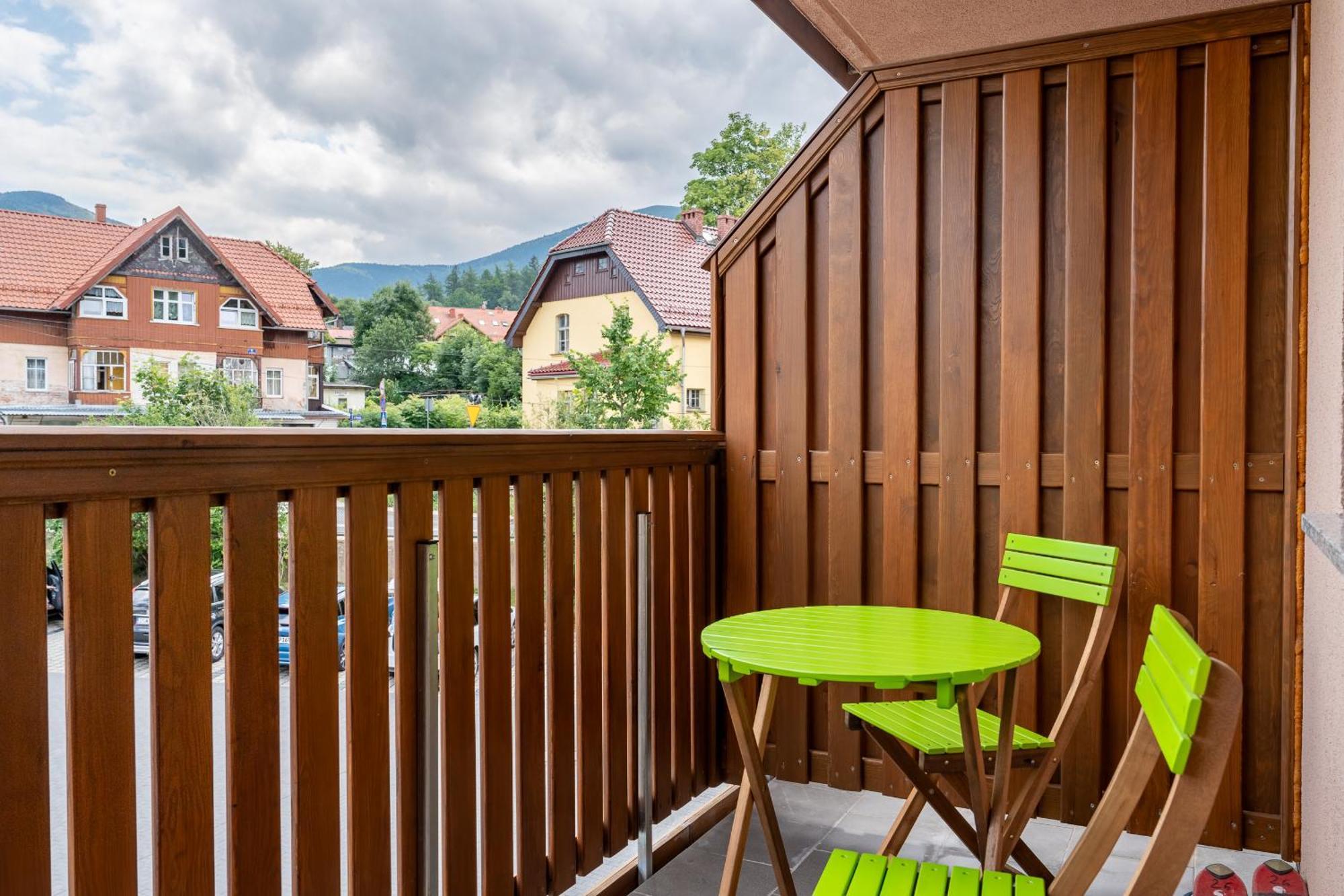Apartament Strefa Centrum - Z Prywatnym Parkingiem - Space Apart Karpacz Exteriér fotografie